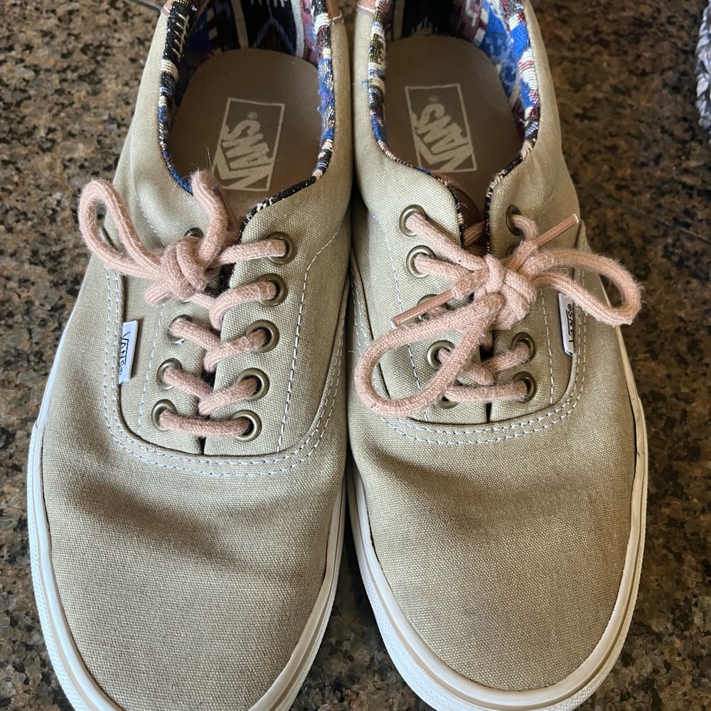 Vans Cornstalk Tawny Brown Canvas and Leather Sneakers w/ Taupe-ish Laces 10 1/2